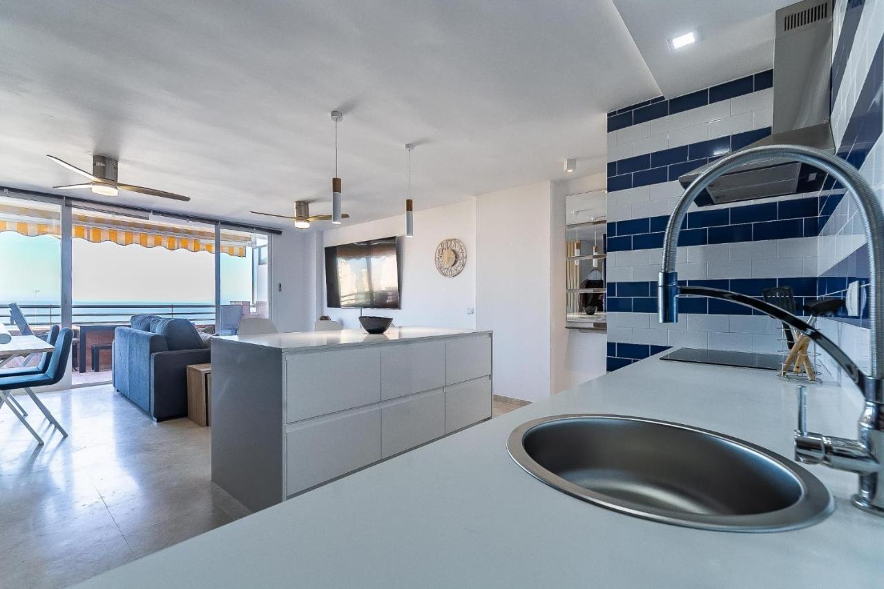 Vistas Azules -- Remodeled, Large Terrace, Spectacular Ocean Views And Beach Level Access 토레몰리노스 외부 사진